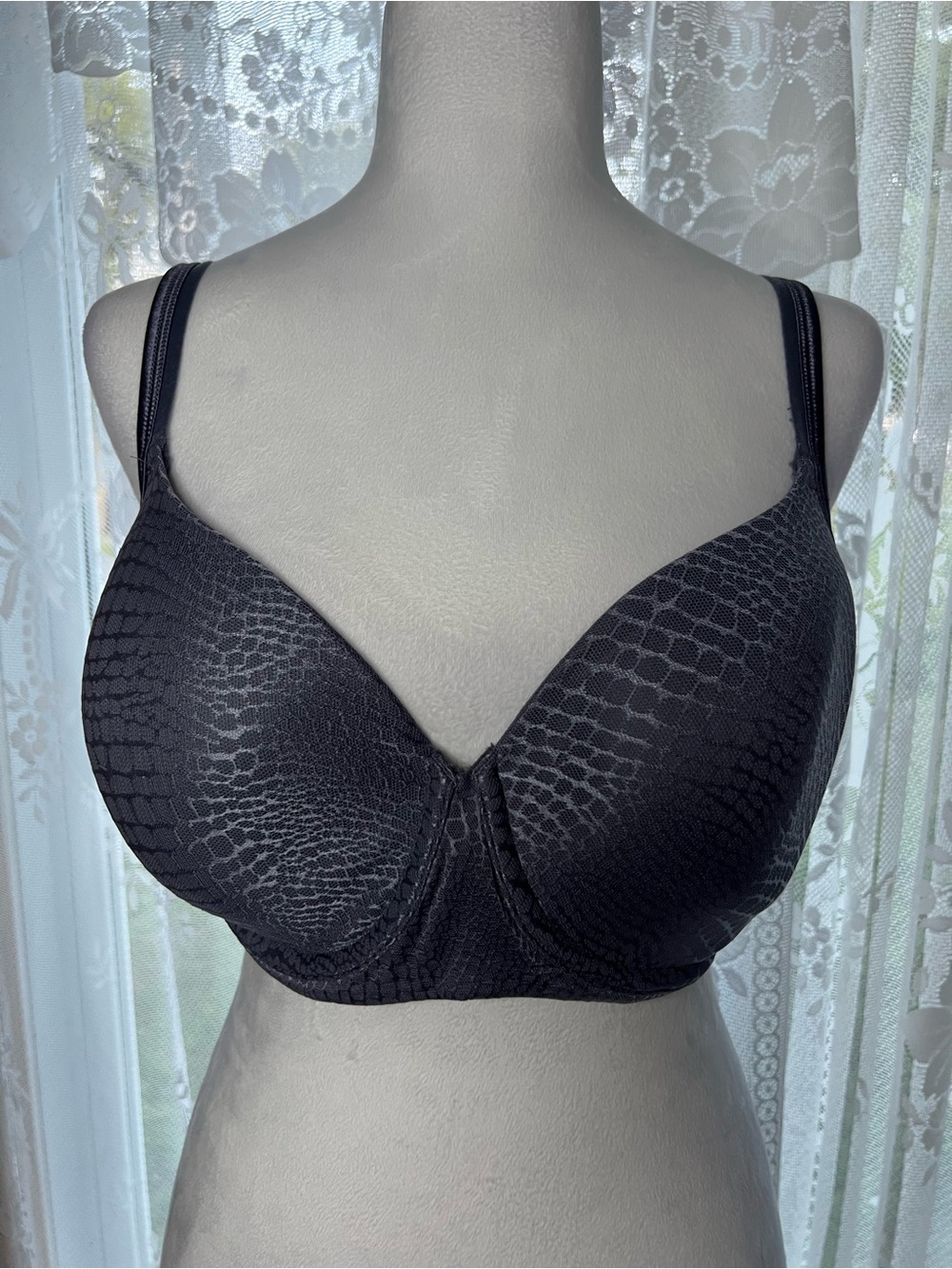 Playtex Black Textured Underwire Full Coverage Bra